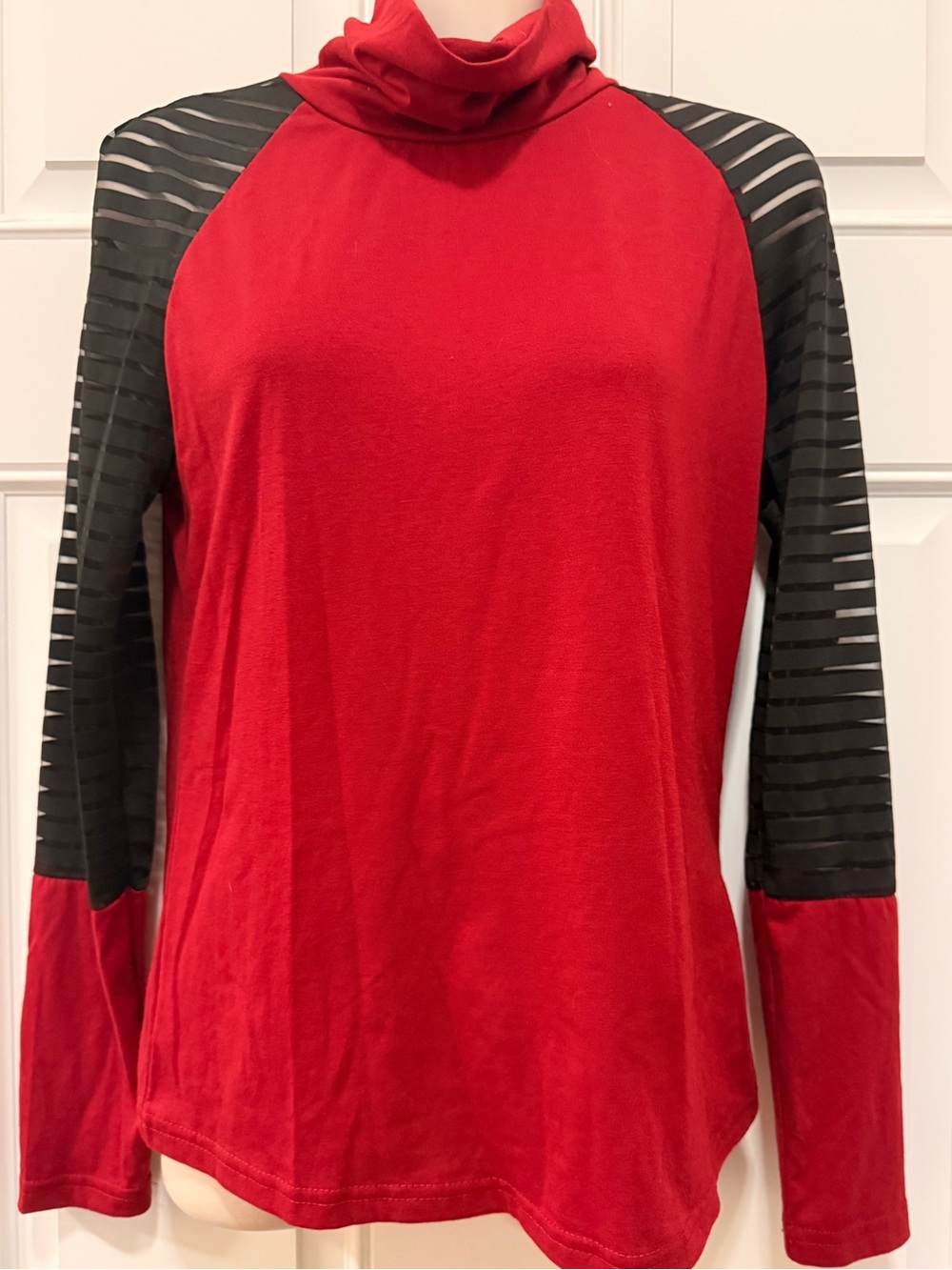 NWOT SHEIN Long Mesh Sleeve Turtleneck- S, Red Black